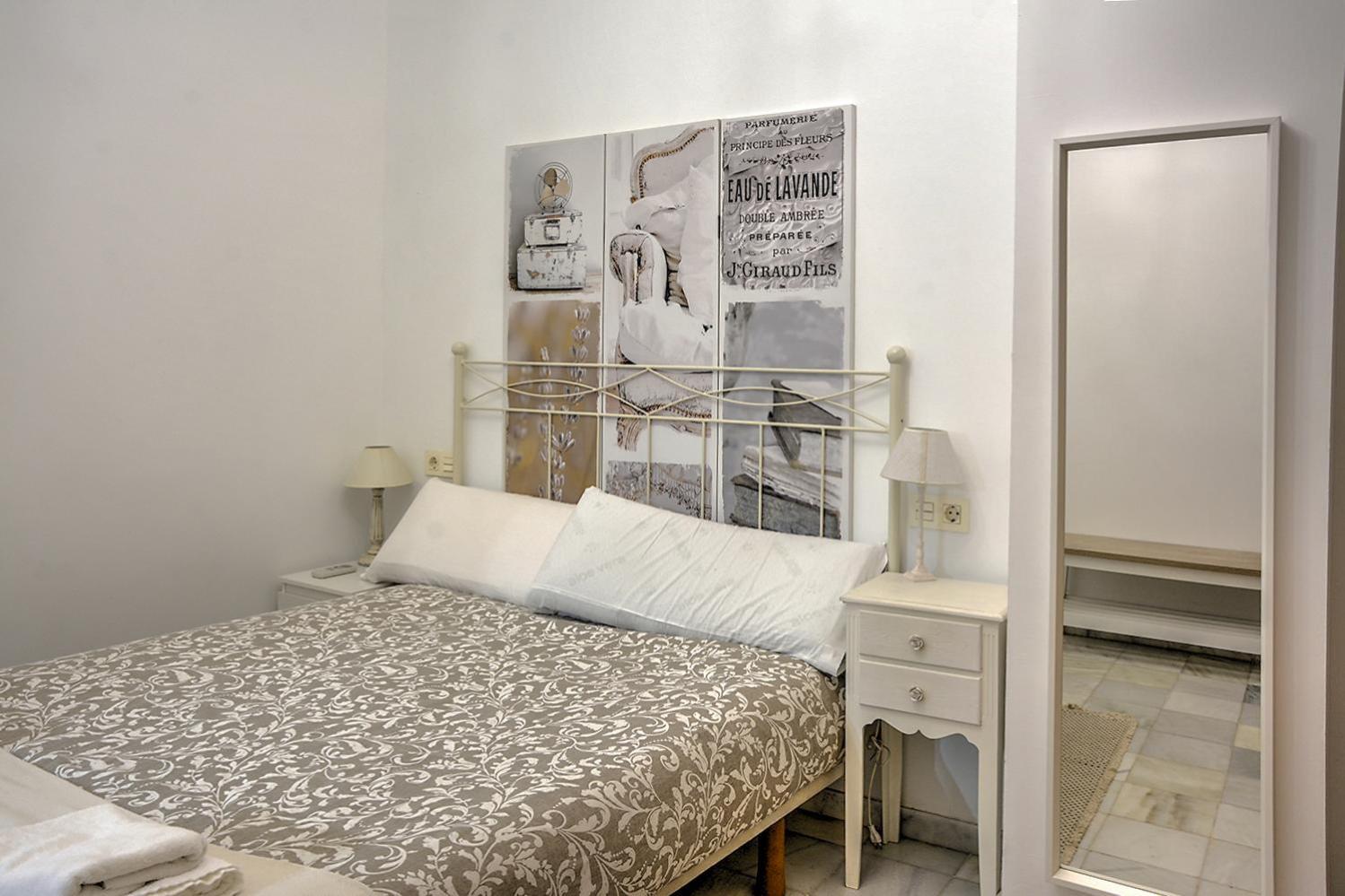 סביליה Apartamento En Calle Regla Sanz מראה חיצוני תמונה