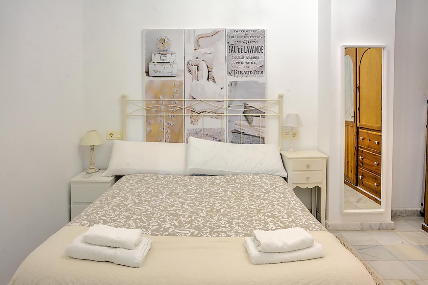 סביליה Apartamento En Calle Regla Sanz מראה חיצוני תמונה